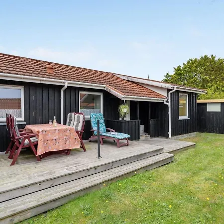 Fredrikke - 50m From The Sea In Ne Jutland By Interhome Holiday home Hals